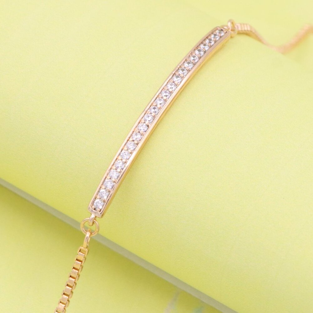 "Elegant Rose Gold Bracelet with Sparkling Crystal Bar Accent, XPBL1011